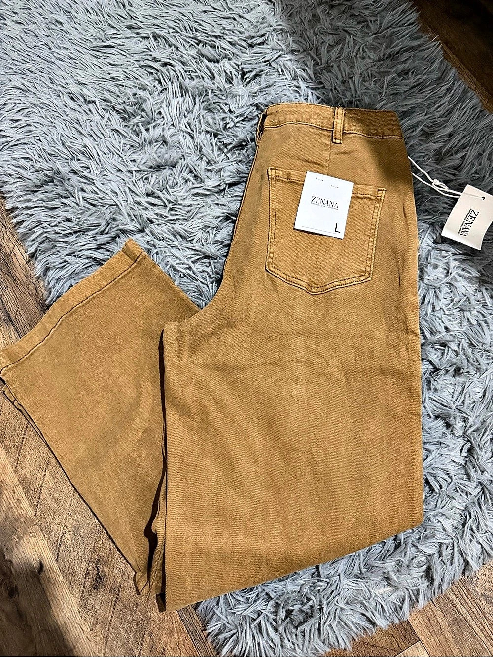 ZENANA m Pants in Brown Size Large NWT